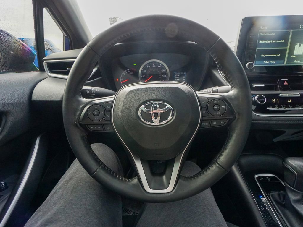 Used 2022 Toyota Corolla SE w/ SE Premium Package image 19