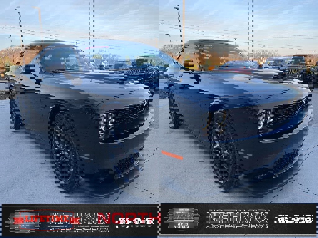 Used 2023 Dodge Challenger R/T w/ Blacktop Package image 25