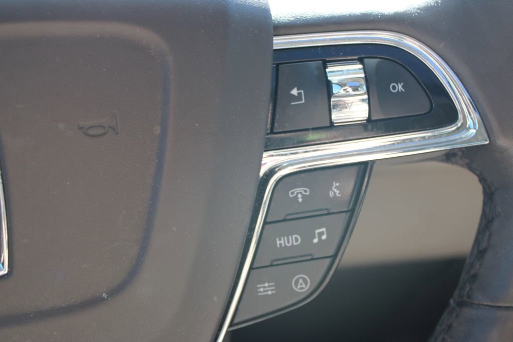 Used 2023 Lincoln Navigator Reserve image 27