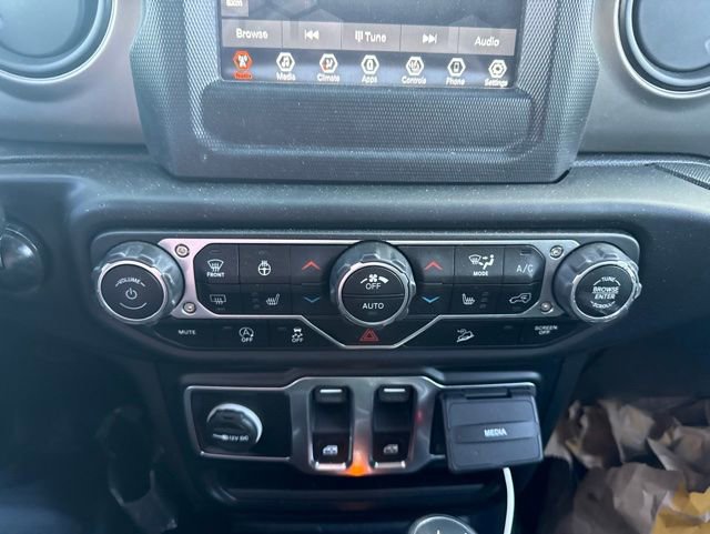 Used 2020 Jeep Wrangler Sport AWD/4WD image 11