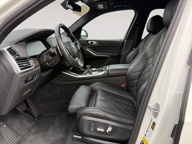 Certified 2023 BMW X5 xDrive40i w/ Premium Package image 9