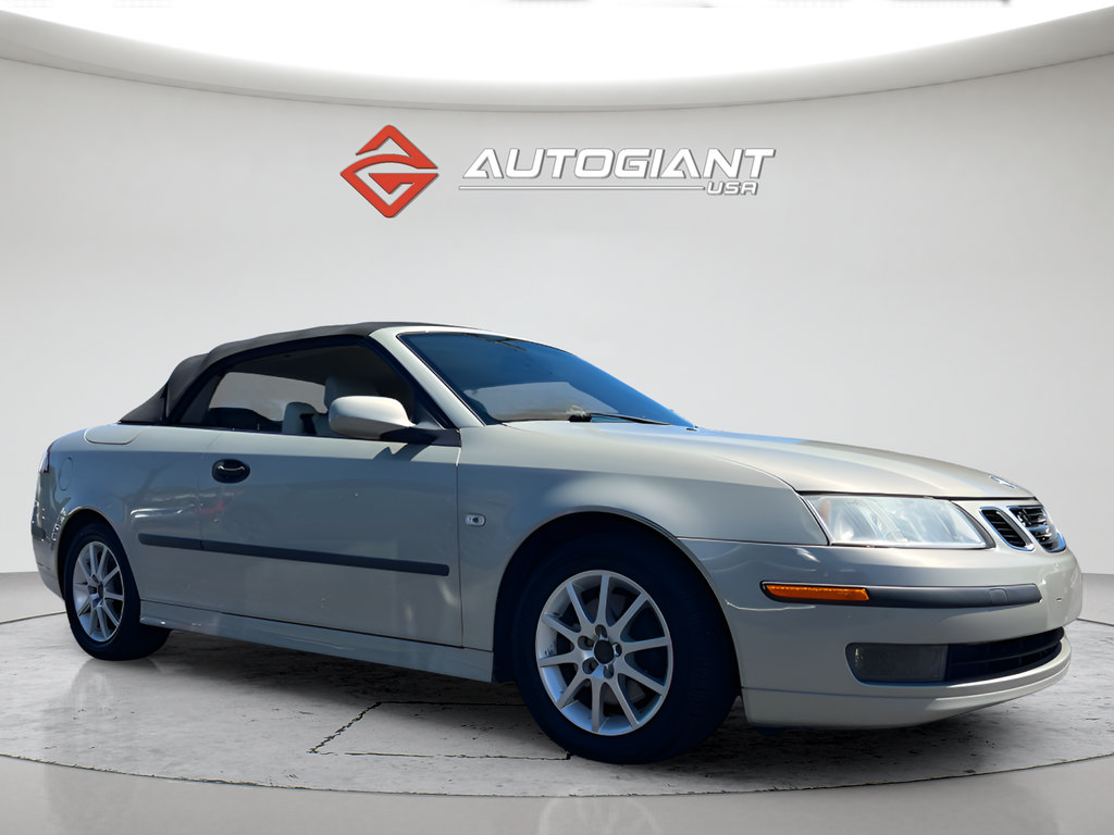 Used 2005 Saab 9-3 Arc FWD image 10
