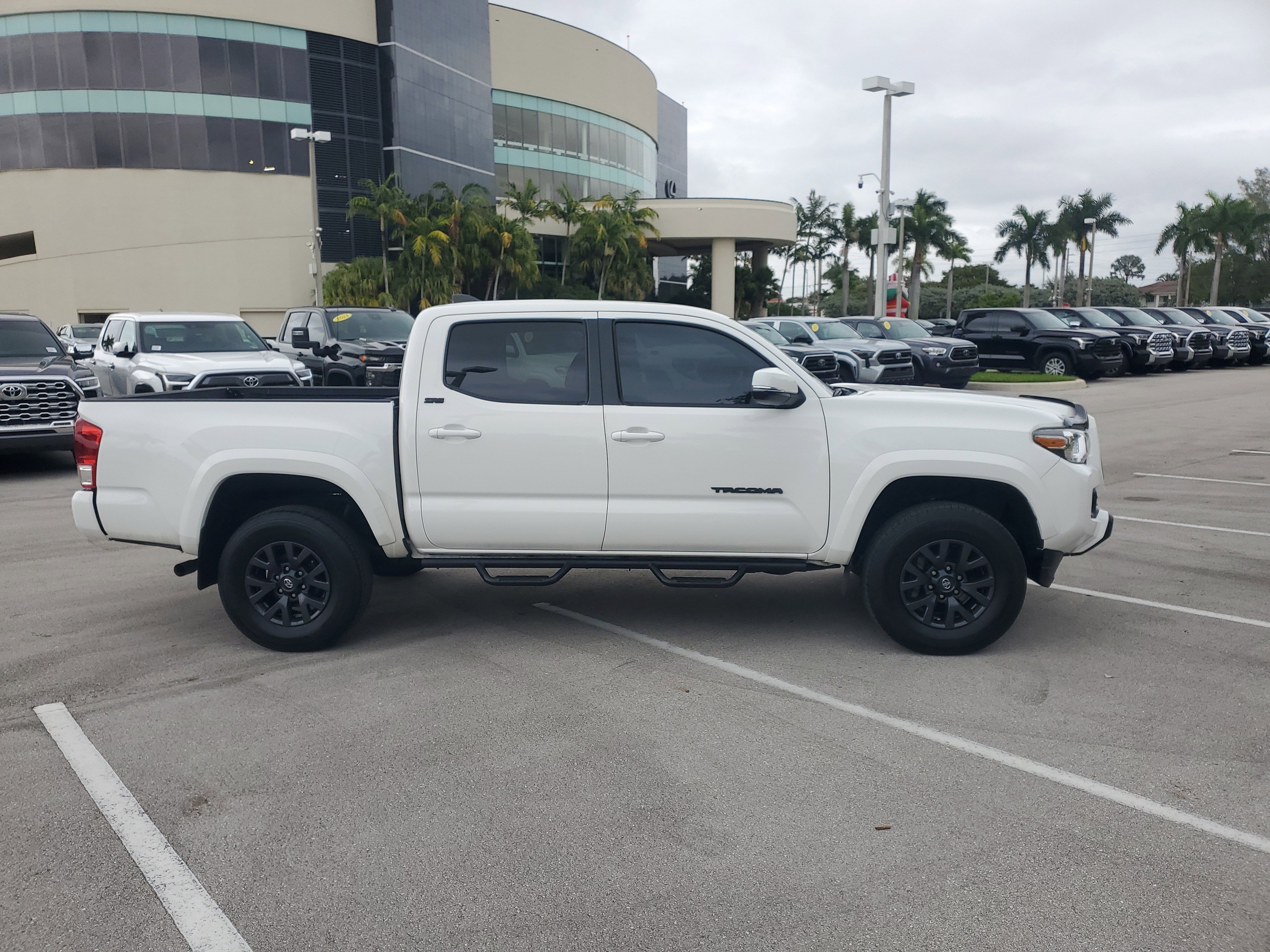 Used 2023 Toyota Tacoma SR5 image 2