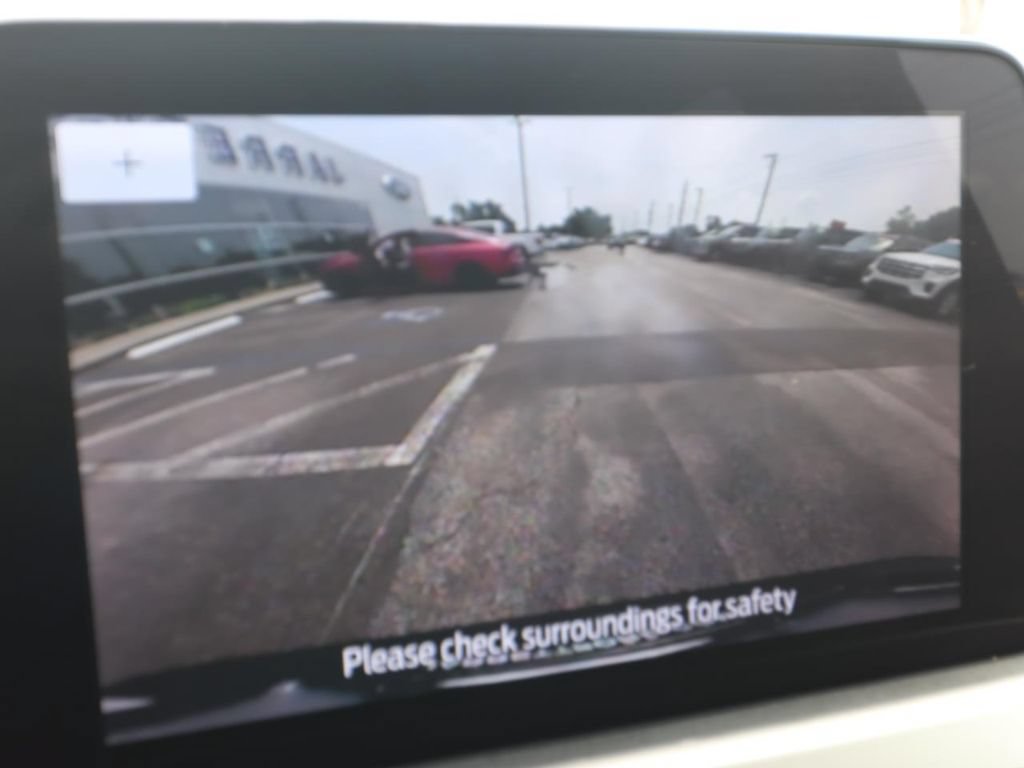Used 2020 Ford Escape SE FWD image 4