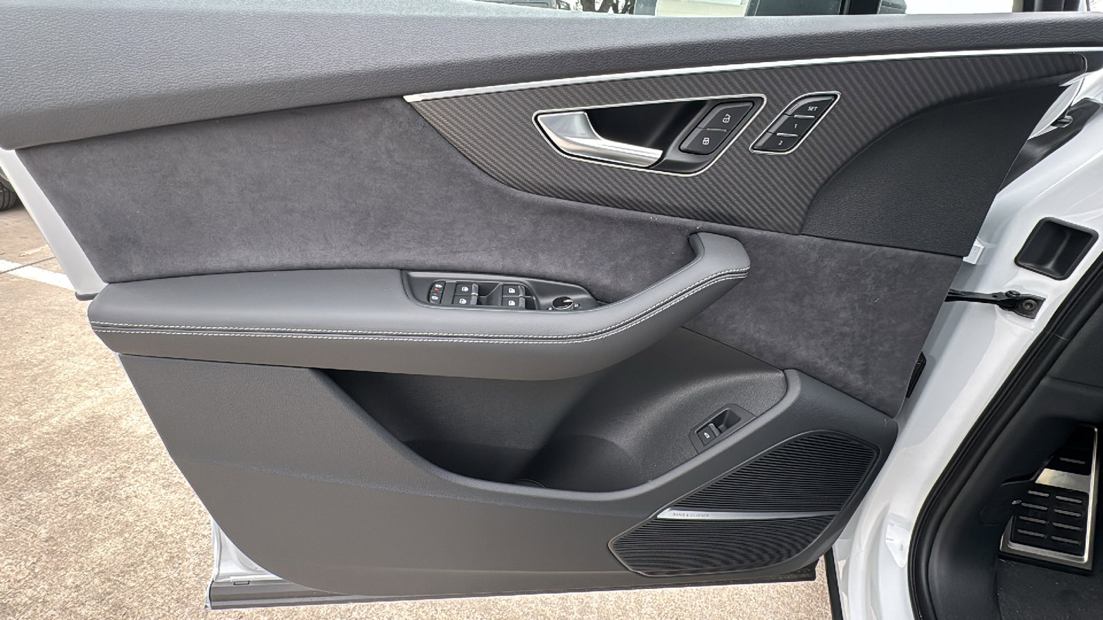 New 2026 Audi SQ7 Premium Plus image 12