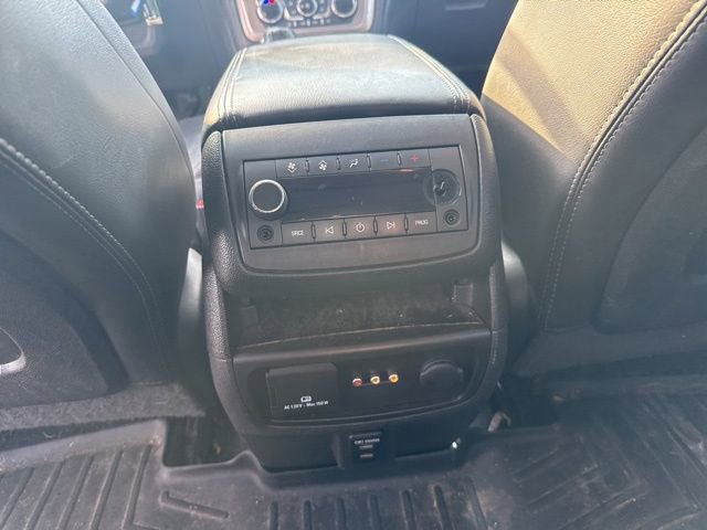 Used 2015 GMC Acadia Denali image 28