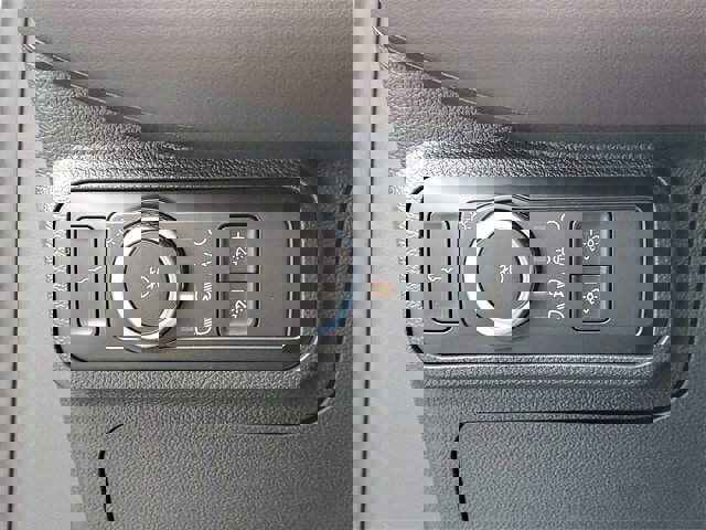 New 2026 Ford Explorer Platinum w/ LUX Leather Package image 19