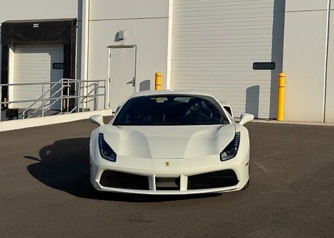 Used 2019 Ferrari 488 GTB RWD image 2