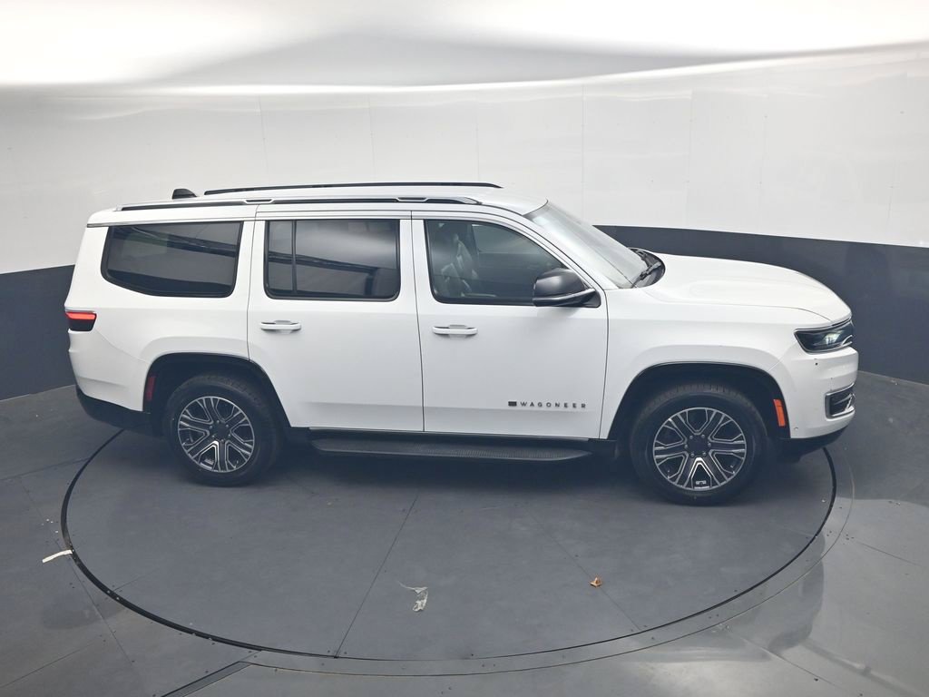 Used 2024 Jeep Wagoneer Series II AWD/4WD image 29