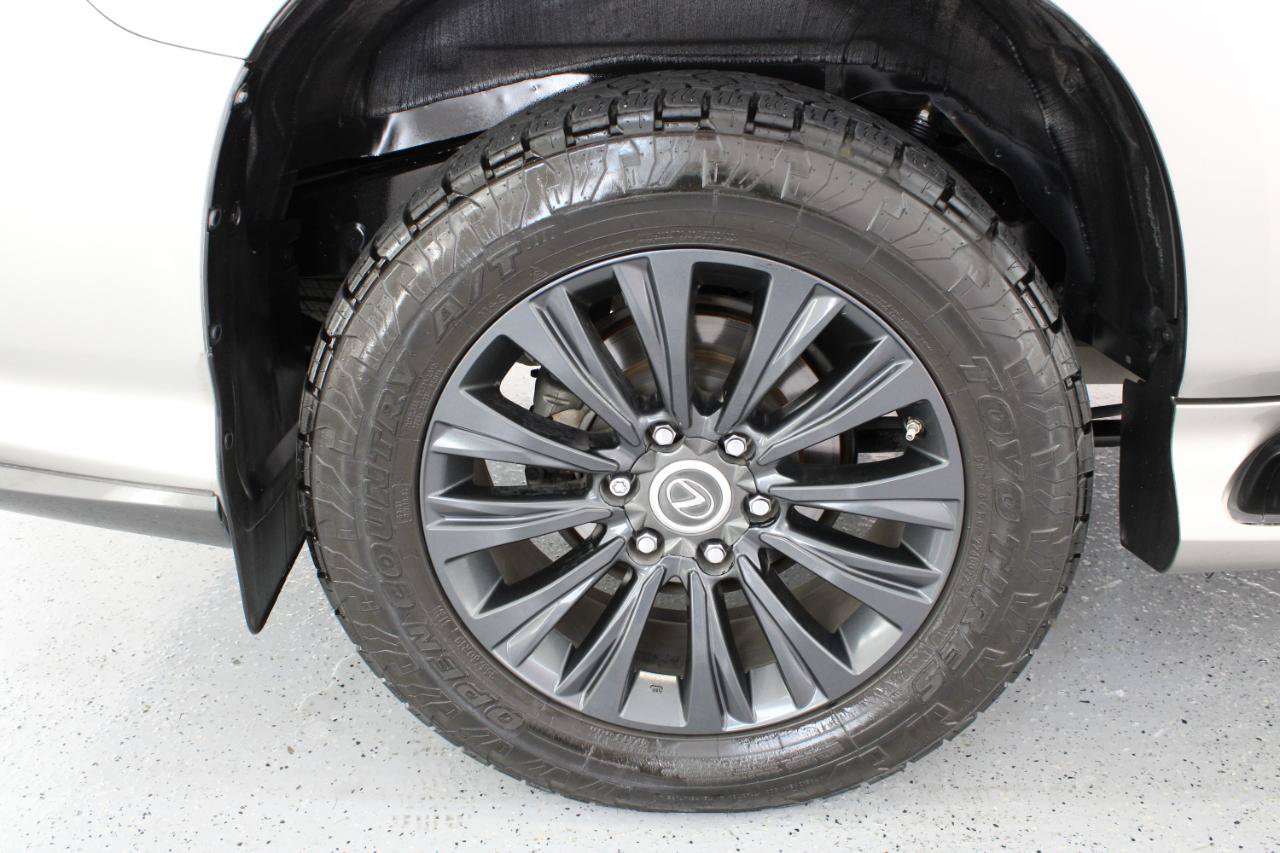 Used 2022 Lexus GX 460 Premium w/ Accessory Package AWD/4WD image 87