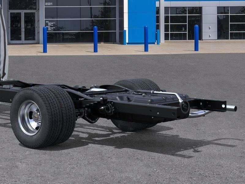 New 2025 Chevrolet Express 3500 w/ Power Convenience Package RWD image 12