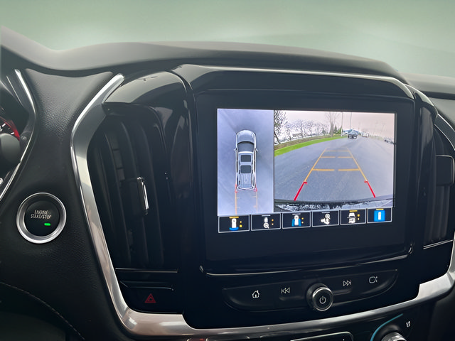 Used 2023 Chevrolet Traverse Premier w/ Redline Edition AWD/4WD image 19