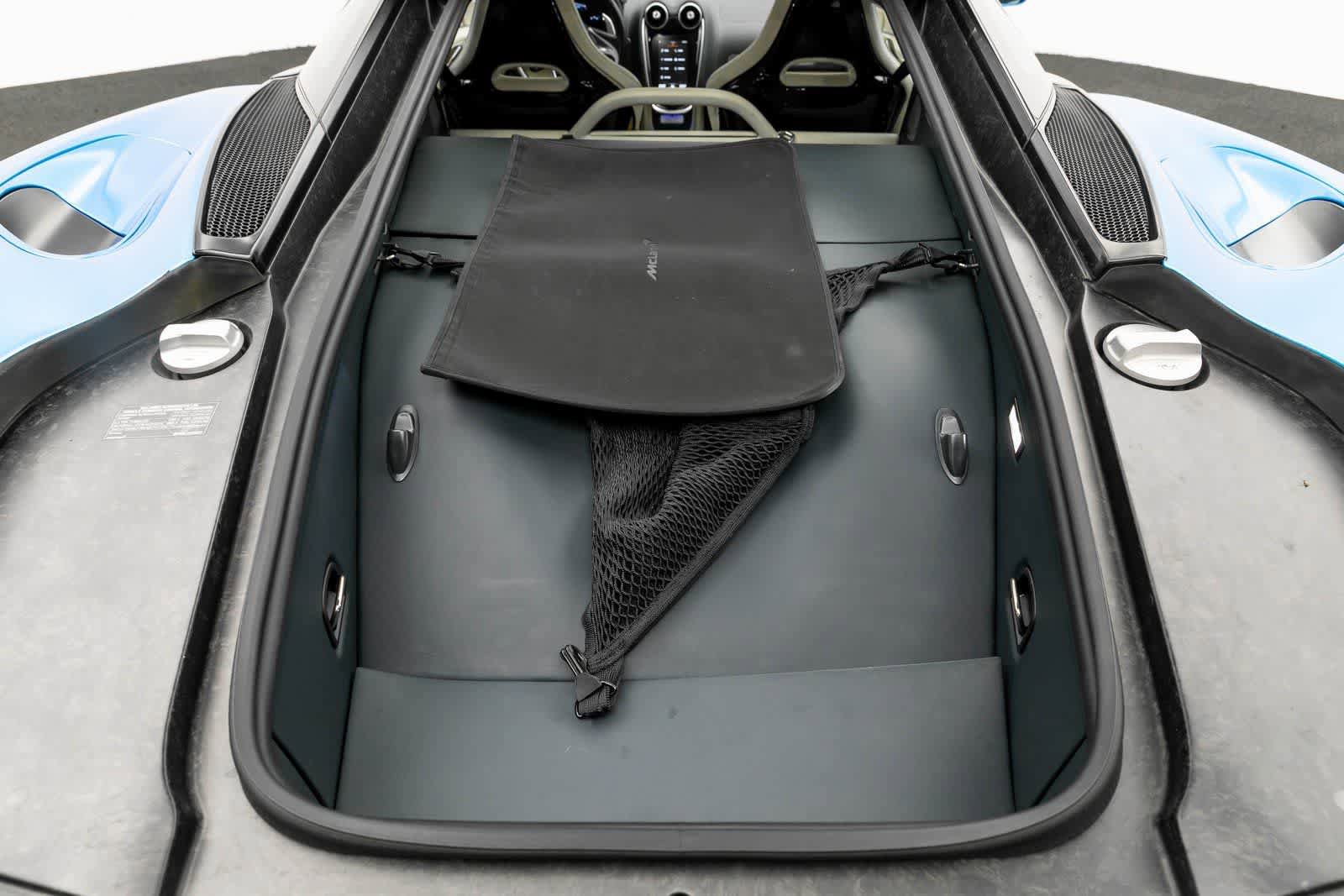 Used 2020 McLaren GT RWD image 27