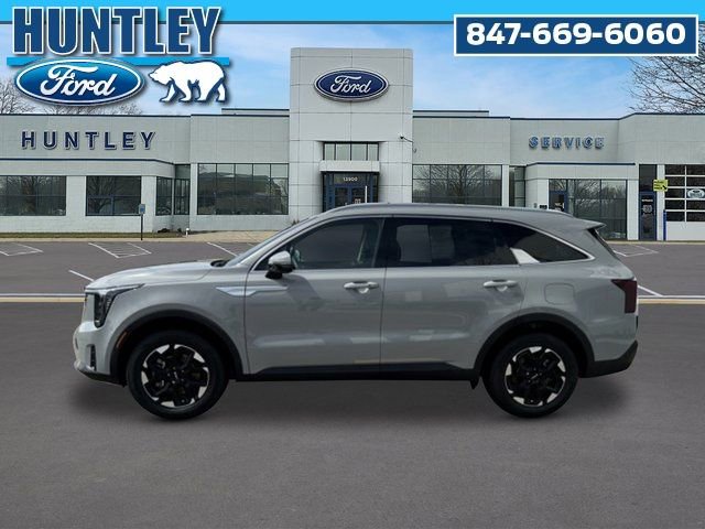 Used 2025 Kia Sorento S image 6