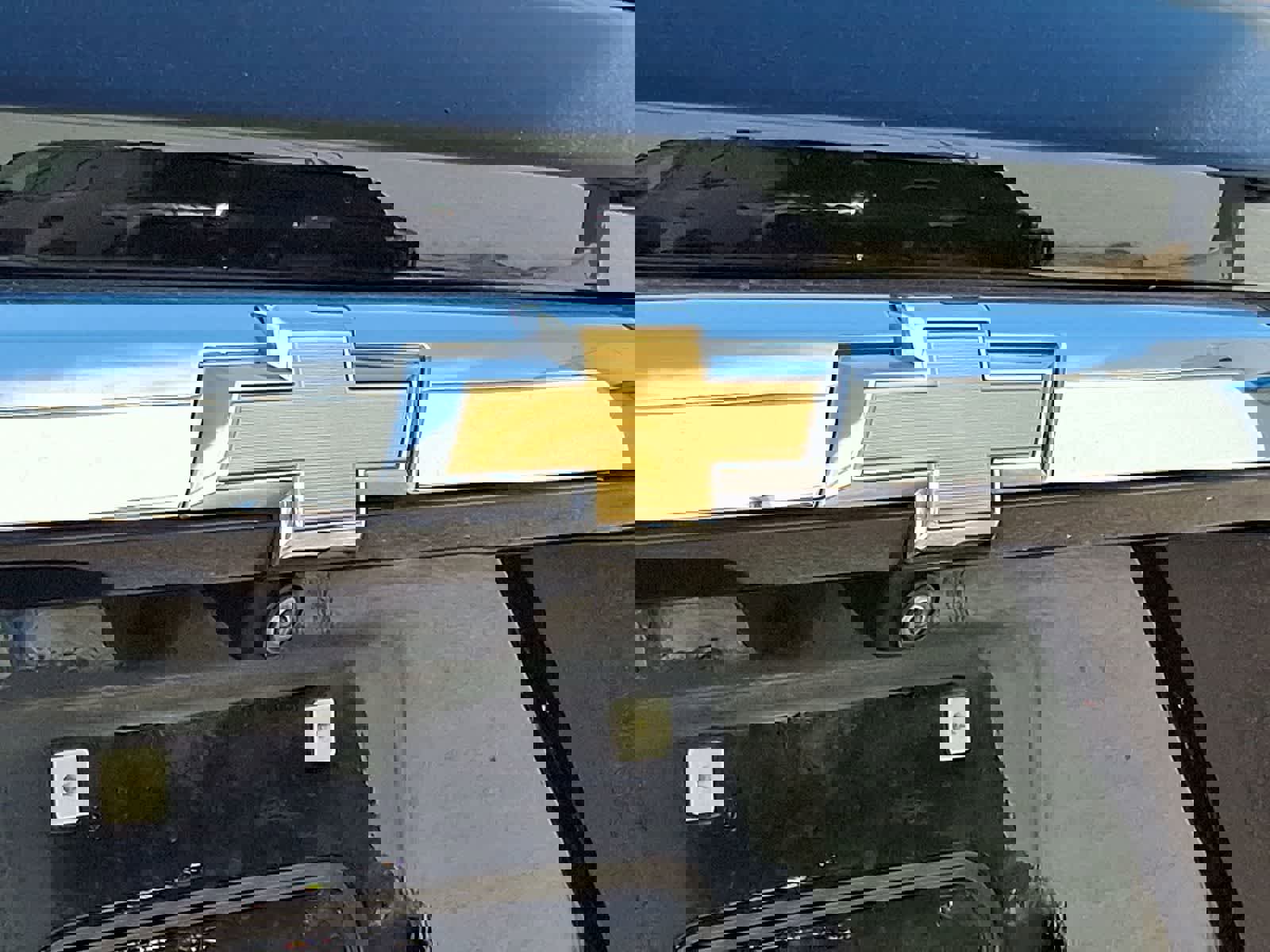 Used 2023 Chevrolet Traverse LT image 35