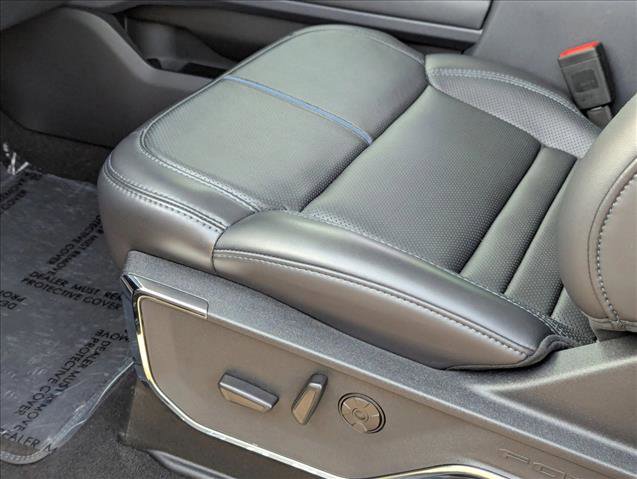 New 2025 Ford F250 Platinum w/ Tremor Off-Road Package image 4