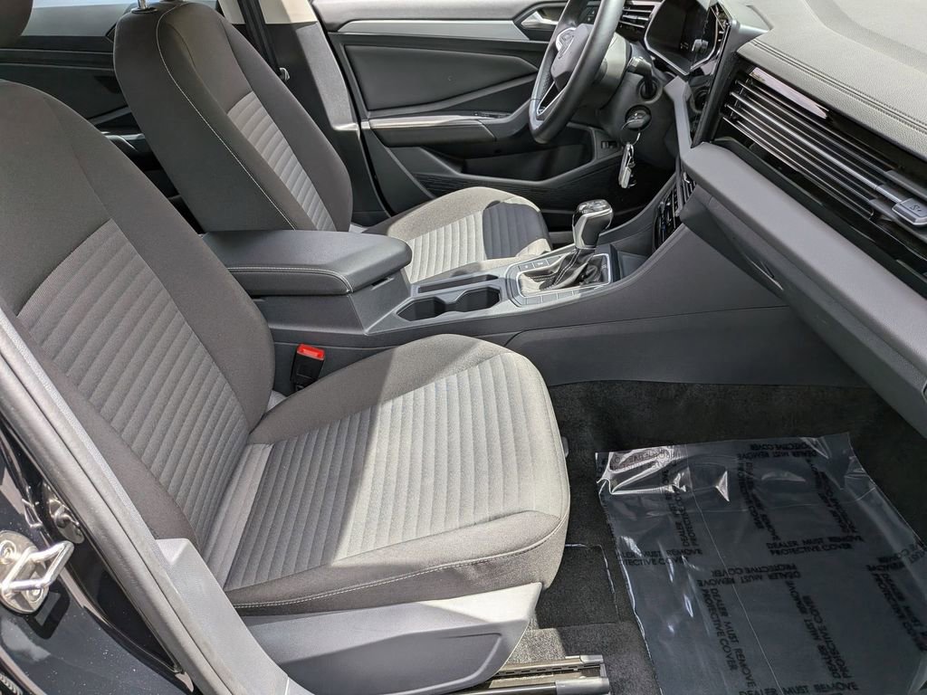 Used 2025 Volkswagen Jetta S FWD image 30