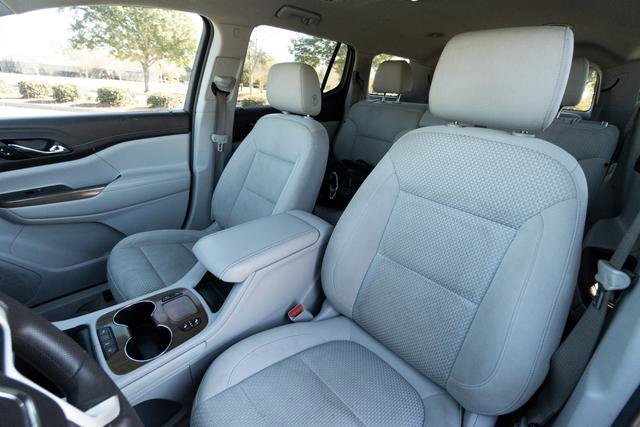 Used 2021 GMC Acadia SLE w/ Driver Convenience Package image 23