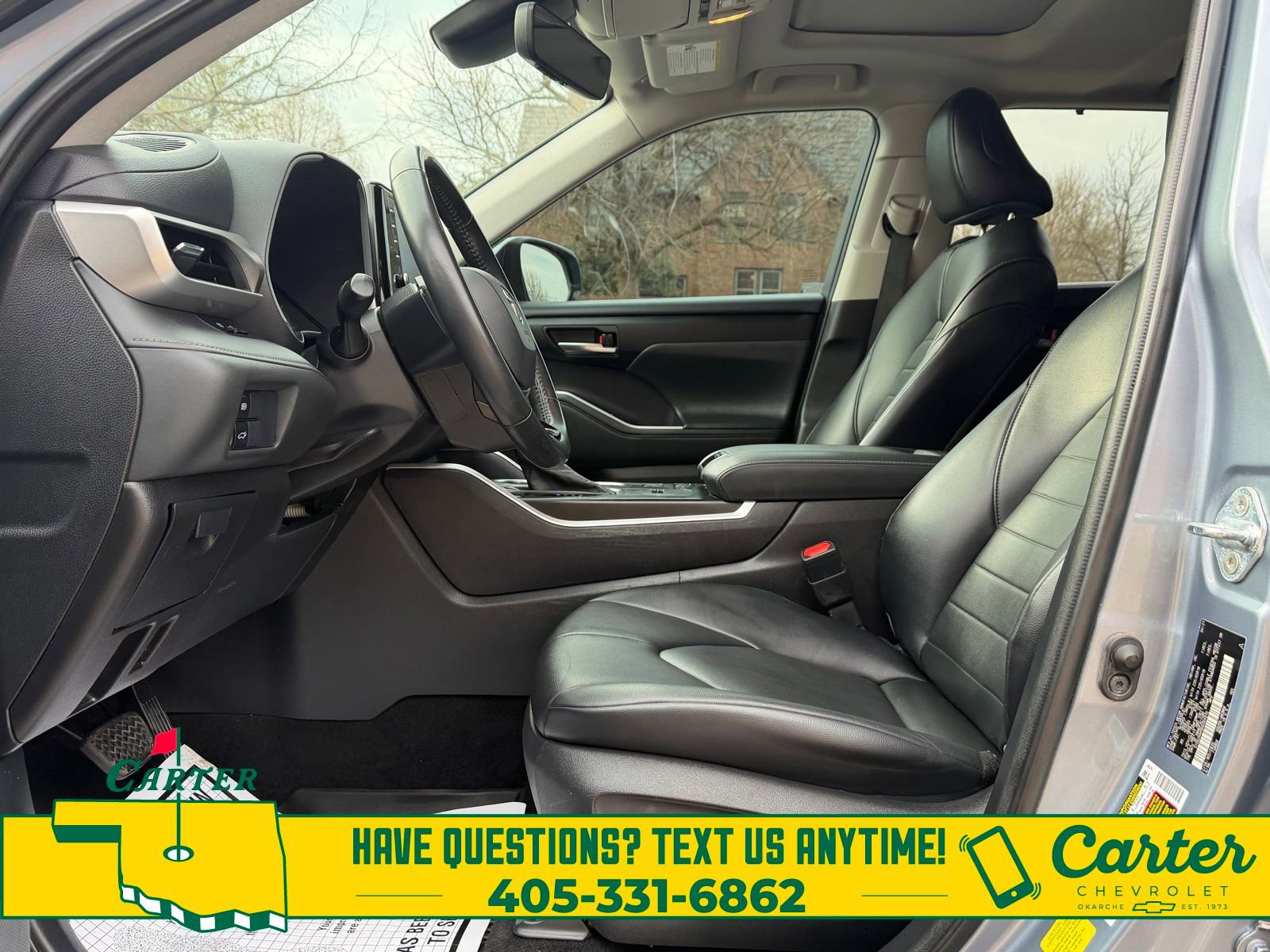 Used 2021 Toyota Highlander XLE image 3