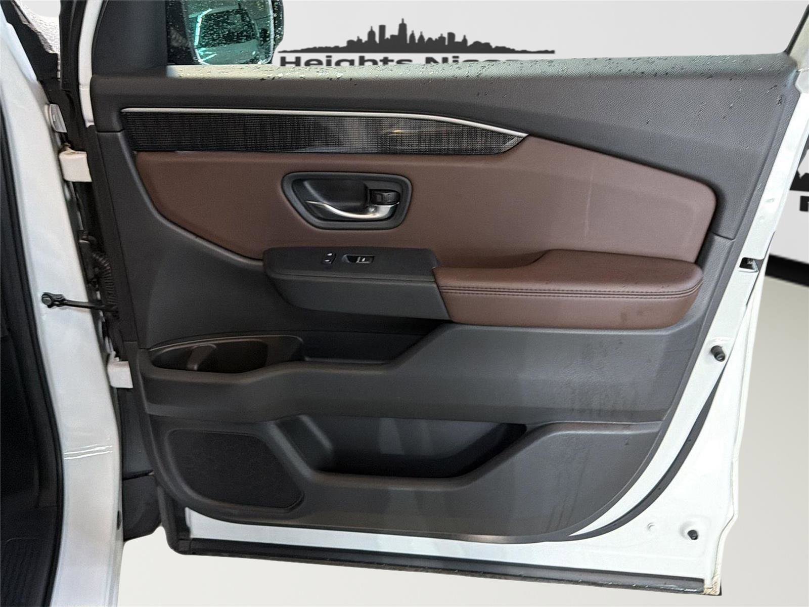 Used 2023 Honda Pilot Elite image 36