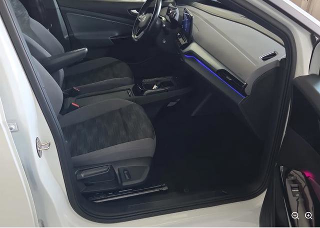 Used 2021 Volkswagen ID.4 Pro image 8