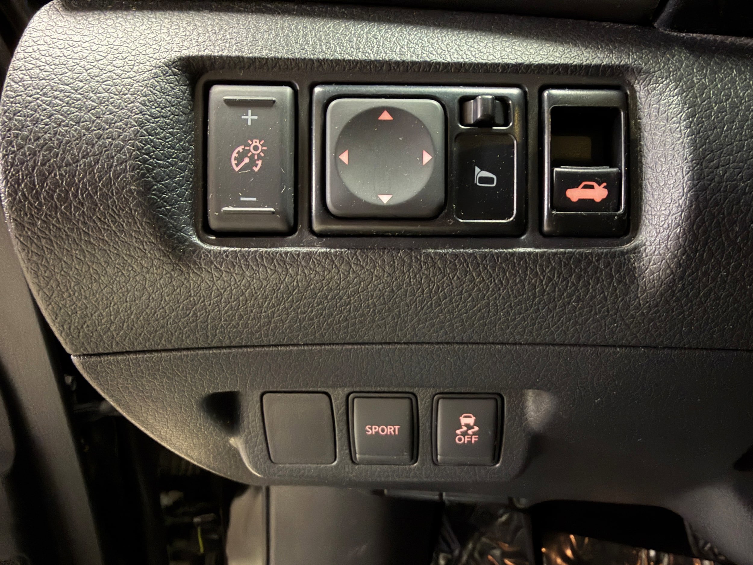 Used 2019 Nissan Sentra SR image 13