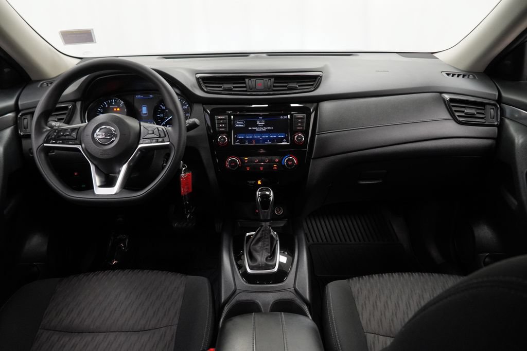Used 2020 Nissan Rogue S AWD/4WD image 25