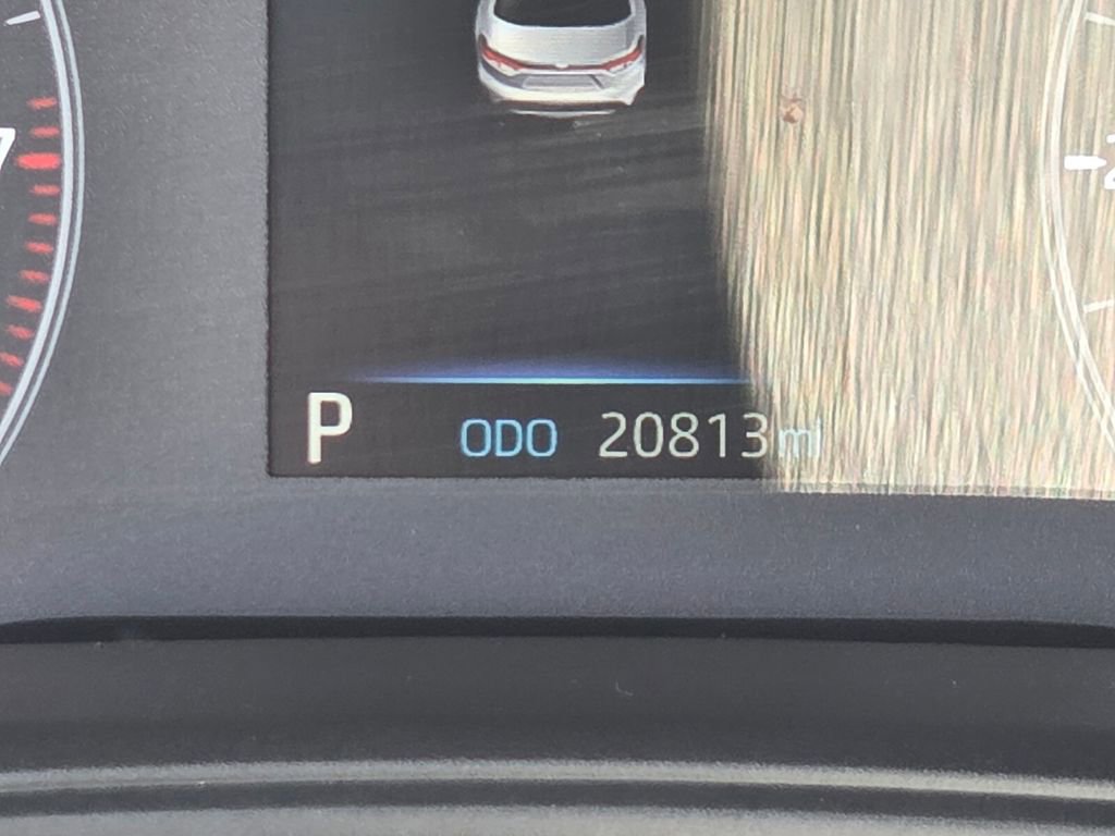 Used 2025 Toyota Corolla LE FWD image 26