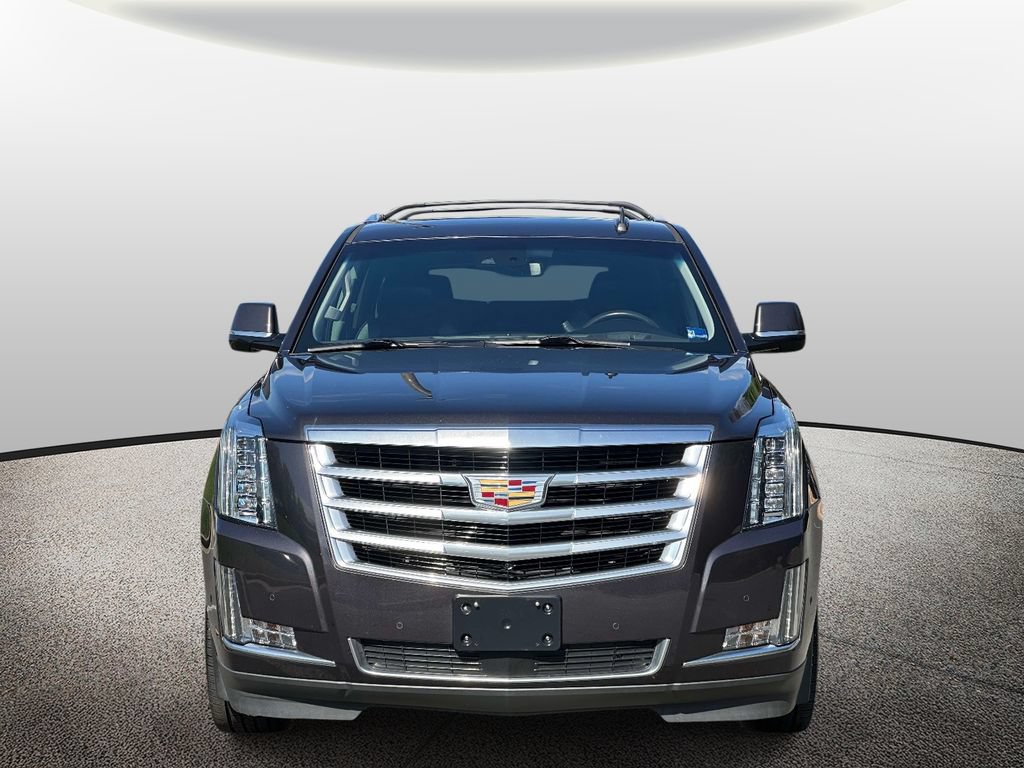 Used 2018 Cadillac Escalade Premium Luxury AWD/4WD image 6