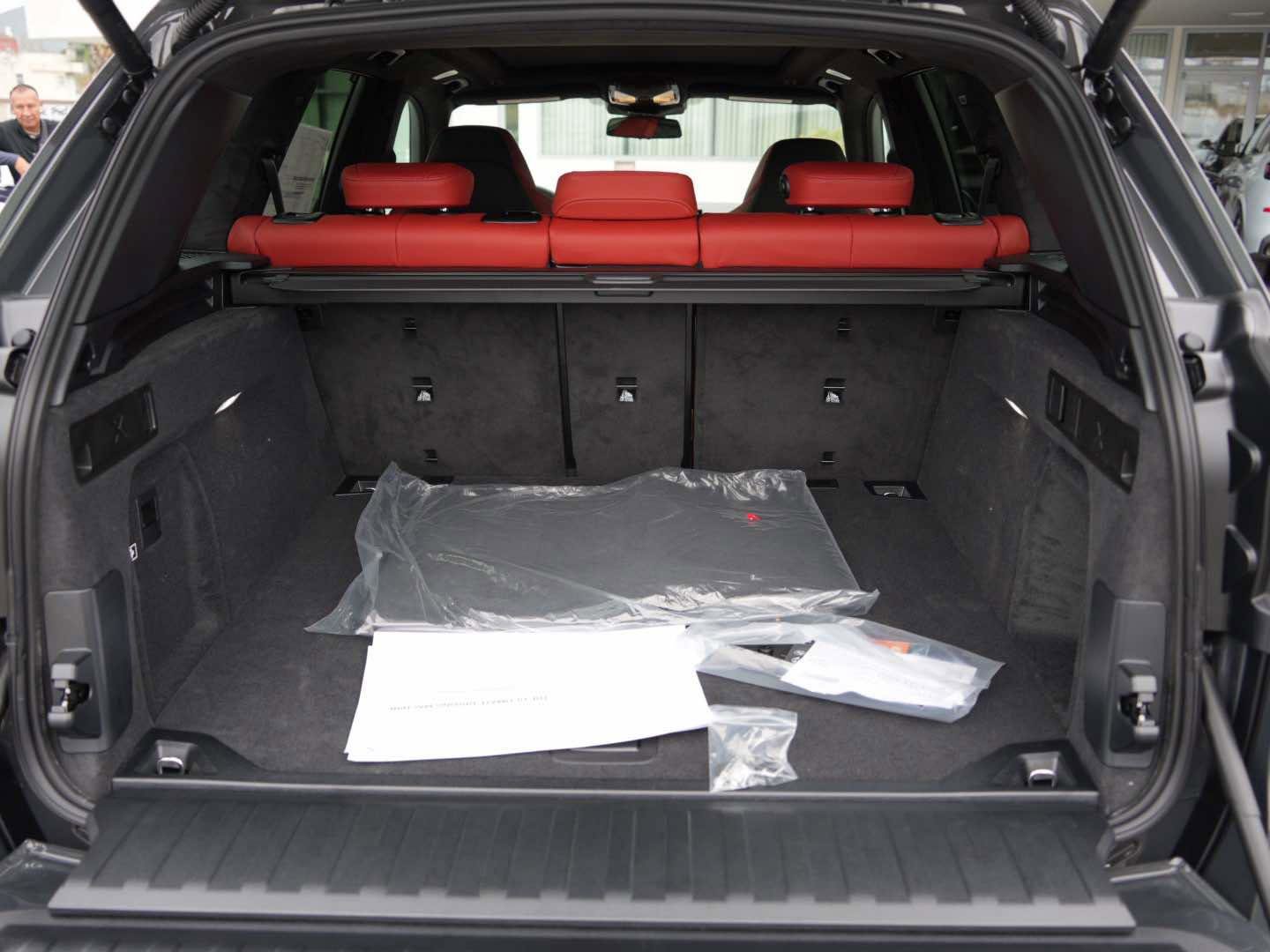 New 2026 BMW X5 M Competition w/ Executive Package AWD/4WD image 8