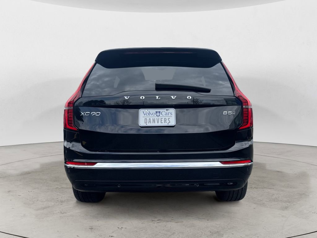 Certified 2025 Volvo XC90 B5 Plus image 5