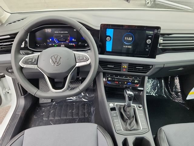 New 2026 Volkswagen Jetta SE image 9