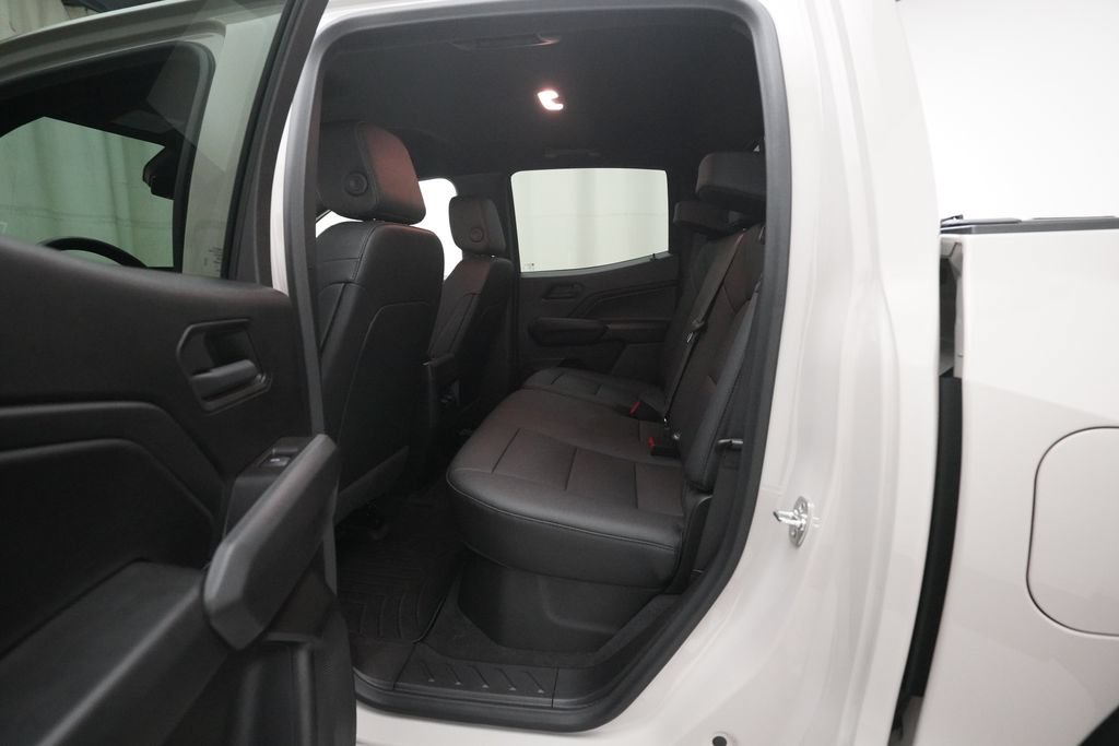 Used 2026 Chevrolet Colorado Trail Boss AWD/4WD image 21