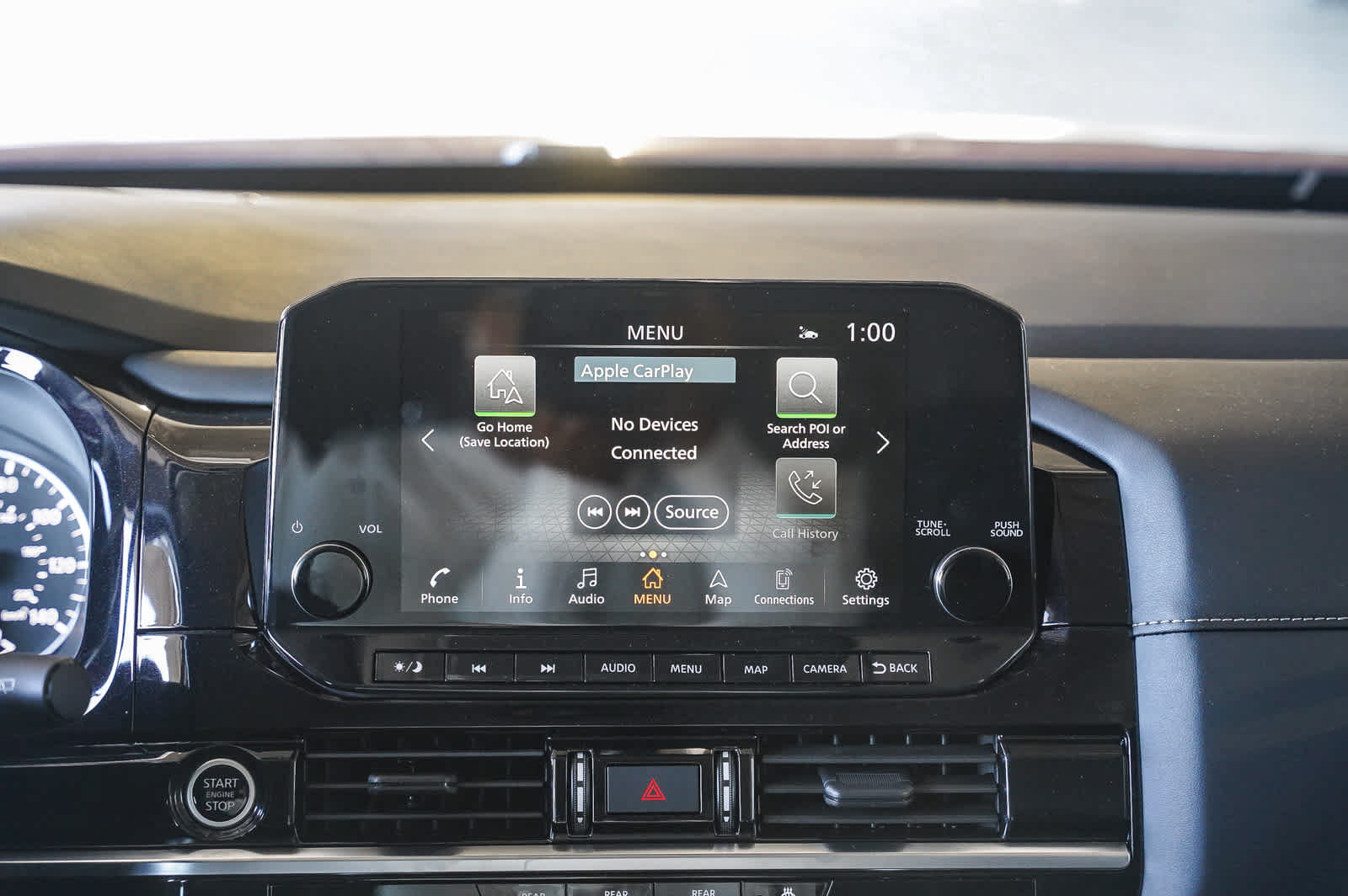 Used 2025 Nissan Pathfinder SL FWD image 16