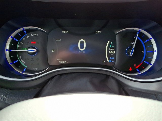 Used 2024 Chrysler Pacifica Select image 27