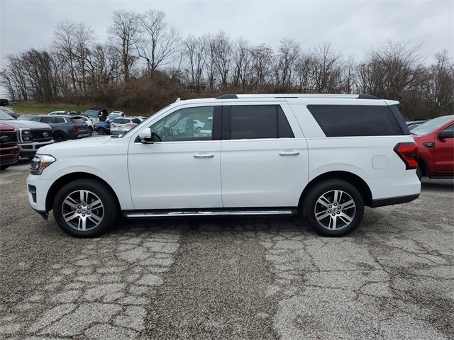 Used 2023 Ford Expedition Max Limited image 7