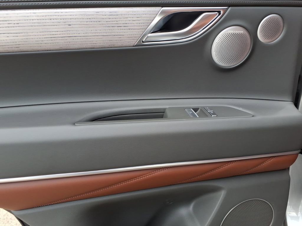 New 2026 Genesis GV80 3.5T Prestige AWD/4WD image 9