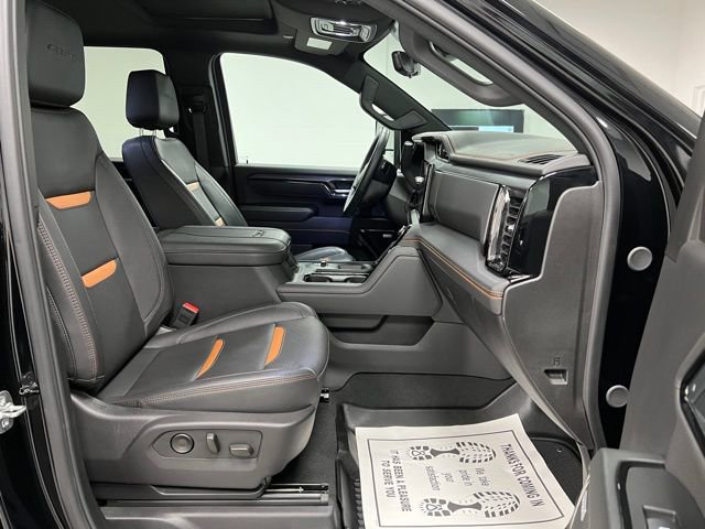 Used 2025 GMC Sierra 3500 AT4 w/ AT4 Premium Plus Package AWD/4WD image 54