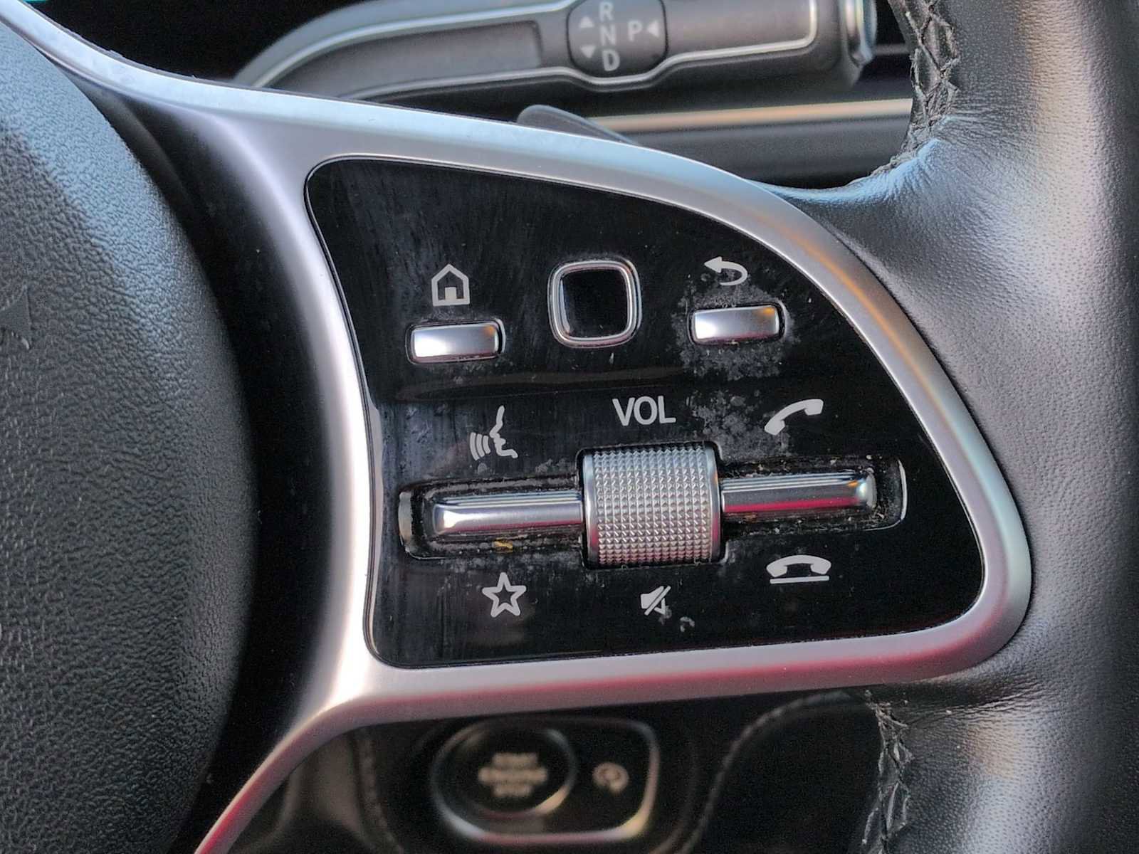 Used 2022 Mercedes-Benz GLE 450 4MATIC image 25