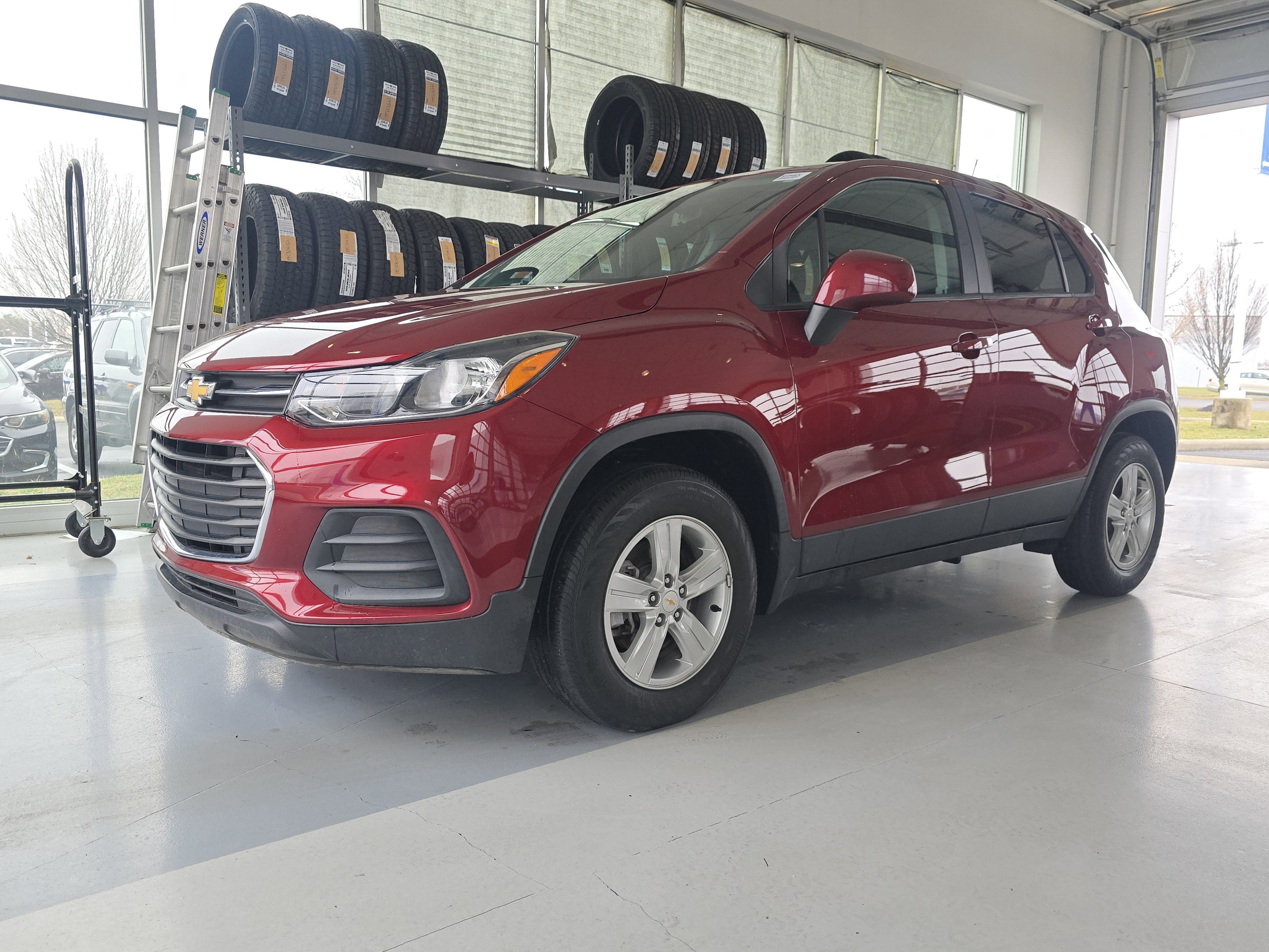 Used 2021 Chevrolet Trax LS w/ Tint and Cruise Package image 4