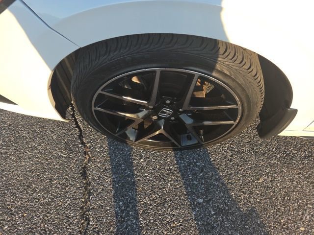 Used 2023 Honda Civic Sport Touring image 13