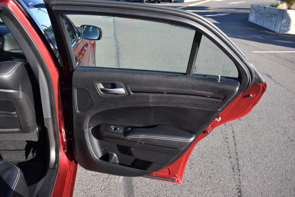 Used 2013 Chrysler 300 S RWD image 22
