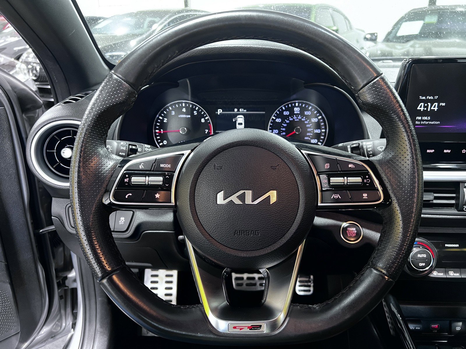 Used 2024 Kia Forte GT-Line image 11