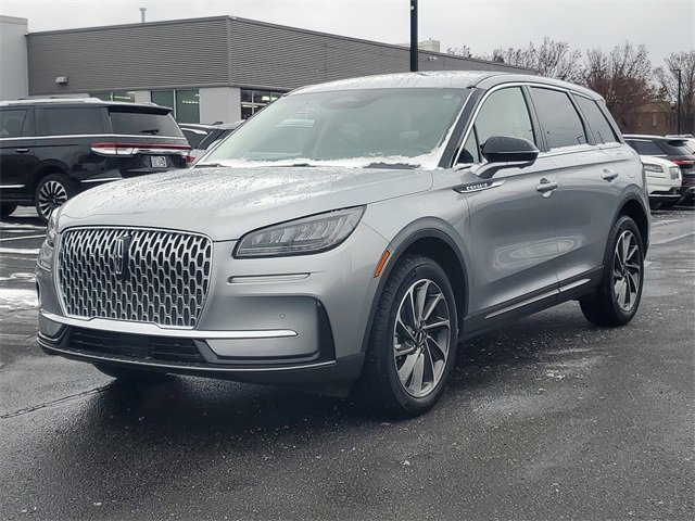 Certified 2023 Lincoln Corsair AWD w/ Equipment Group 101A image 3