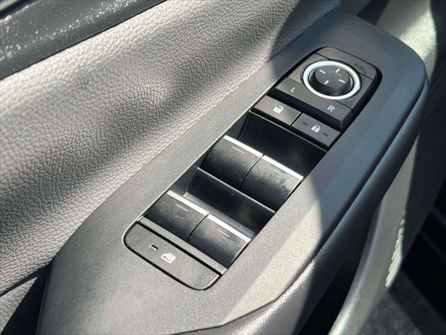 Certified 2024 Toyota Prius XLE AWD/4WD image 18
