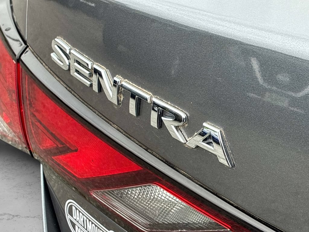 Used 2021 Nissan Sentra SV FWD image 13