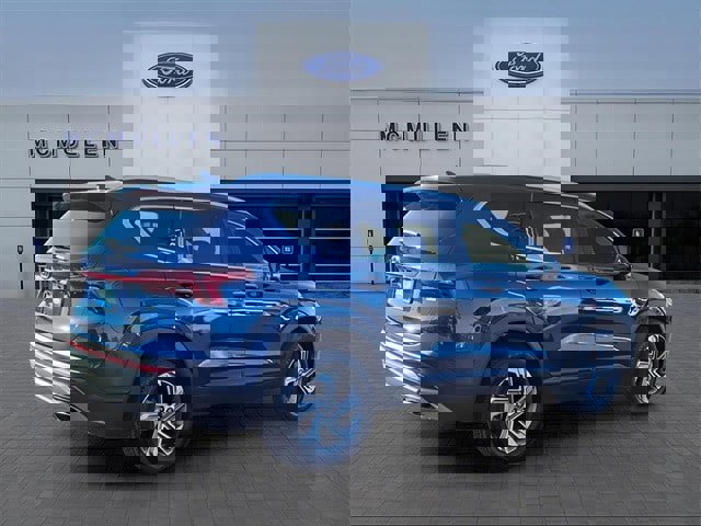 Used 2023 Hyundai Santa Fe SEL image 5