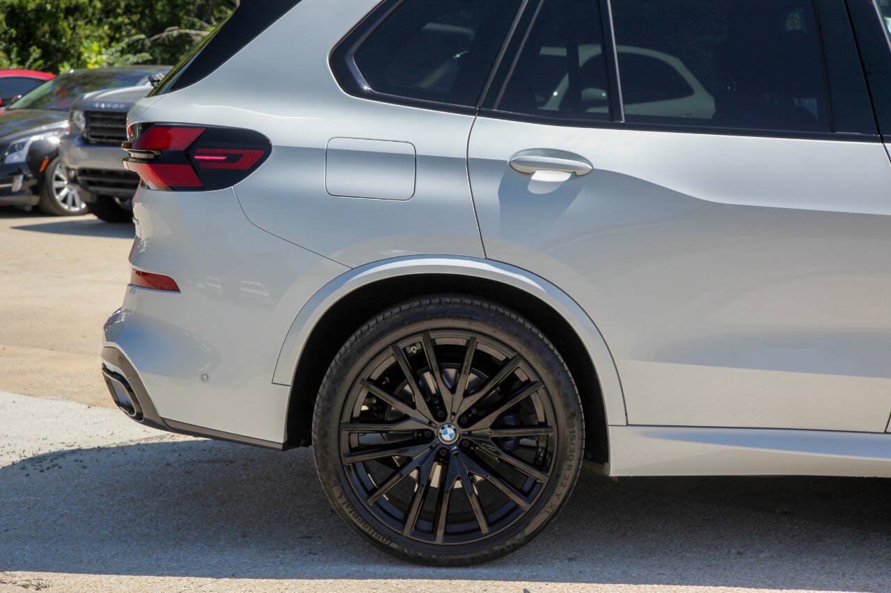Used 2024 BMW X5 sDrive40i w/ M Sport Package RWD image 20