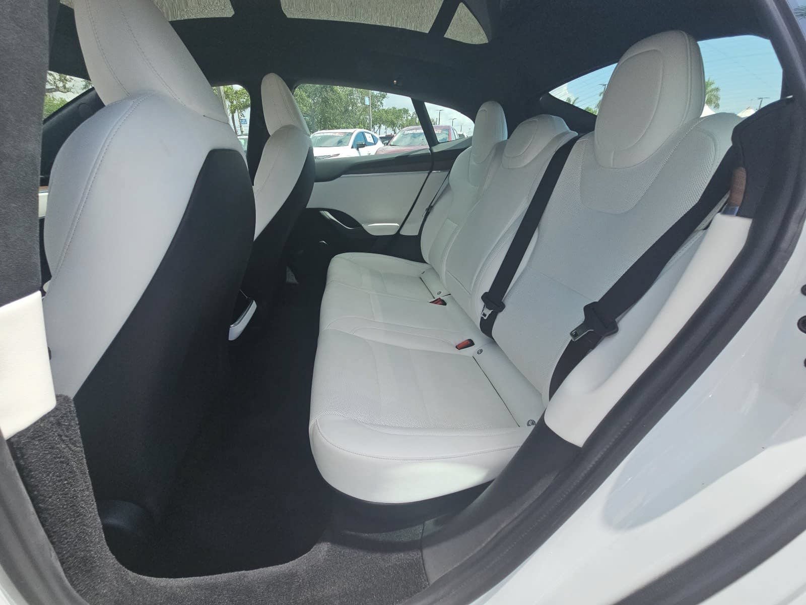 Used 2023 Tesla Model S Standard Range AWD/4WD image 14