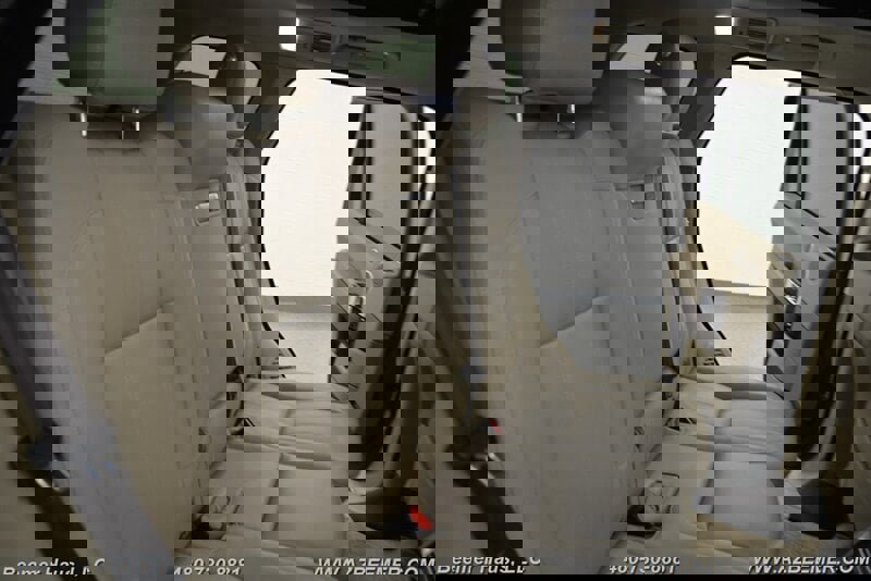 Used 2017 Land Rover Range Rover HSE image 29